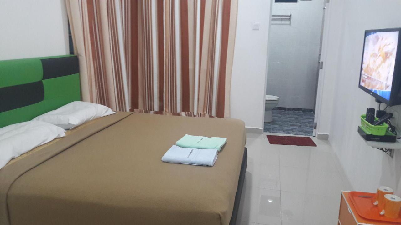 Dlayaran Villa Guest House กัวลา รอมปิน ภายนอก รูปภาพ