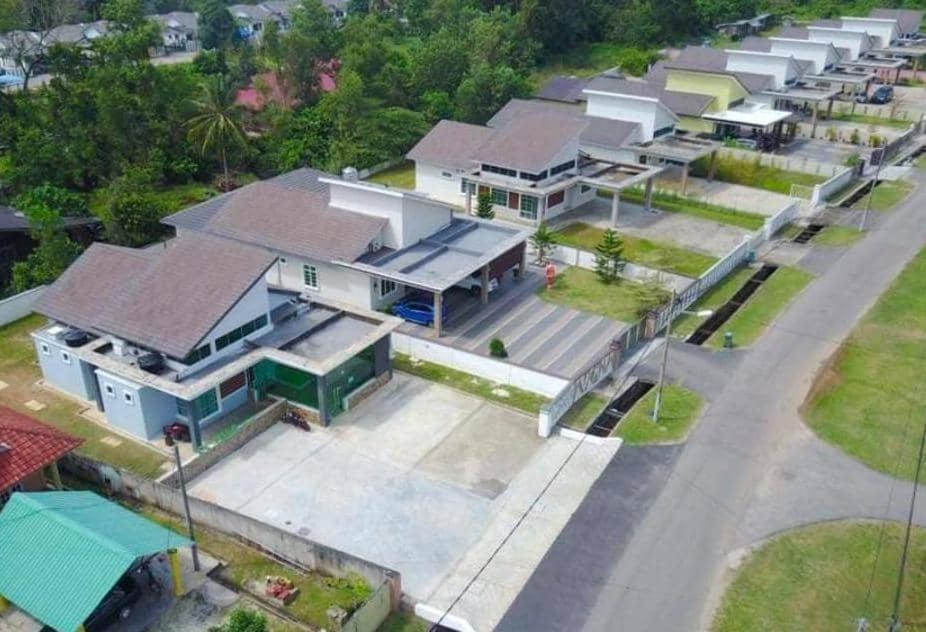 Dlayaran Villa Guest House กัวลา รอมปิน ภายนอก รูปภาพ